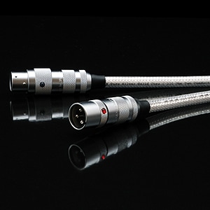 OYAIDE TUNAMI TERZO XX/1.3m 高音質XLRケーブル OYAIDE TUNAMI TERZO XX V2 1.3m XLRインターコネクトケーブル