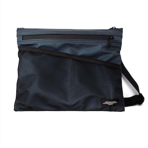 TRiUMPHAL(�g���C�A���t�@��)�bTRiUMPHAL SACOCHE BAG�i004.�l�C�r�[�j�bBF011056-1A-2D