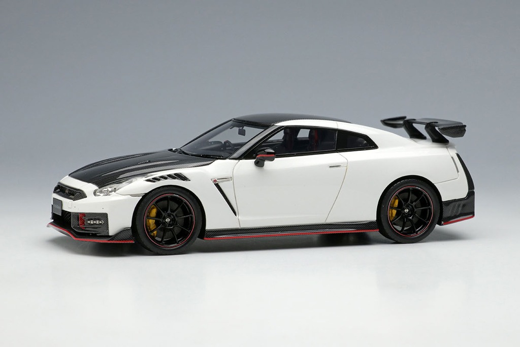 ミニカー　1/43 NISSAN GT-R NISMO Special edition 2024(ブリリアントホワイトパール) [EM709B] 1/43 NISSAN GT-R NISMO Special edition 2024 ブリリアント