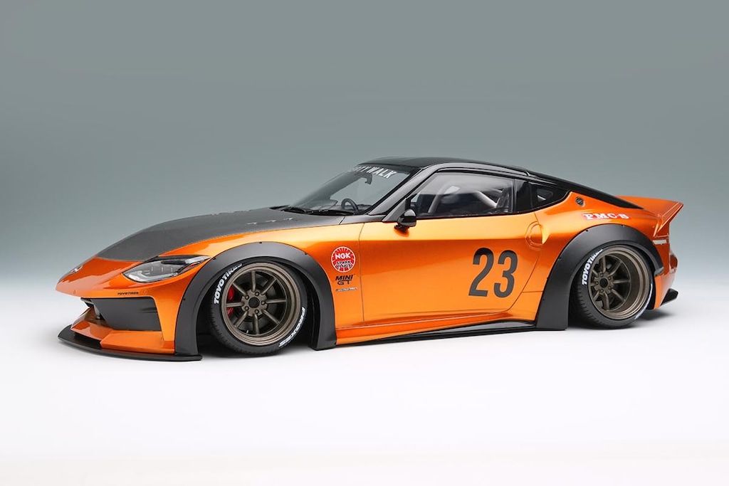 世界5000足限定 ストリート ファイター × オニツカタイガー