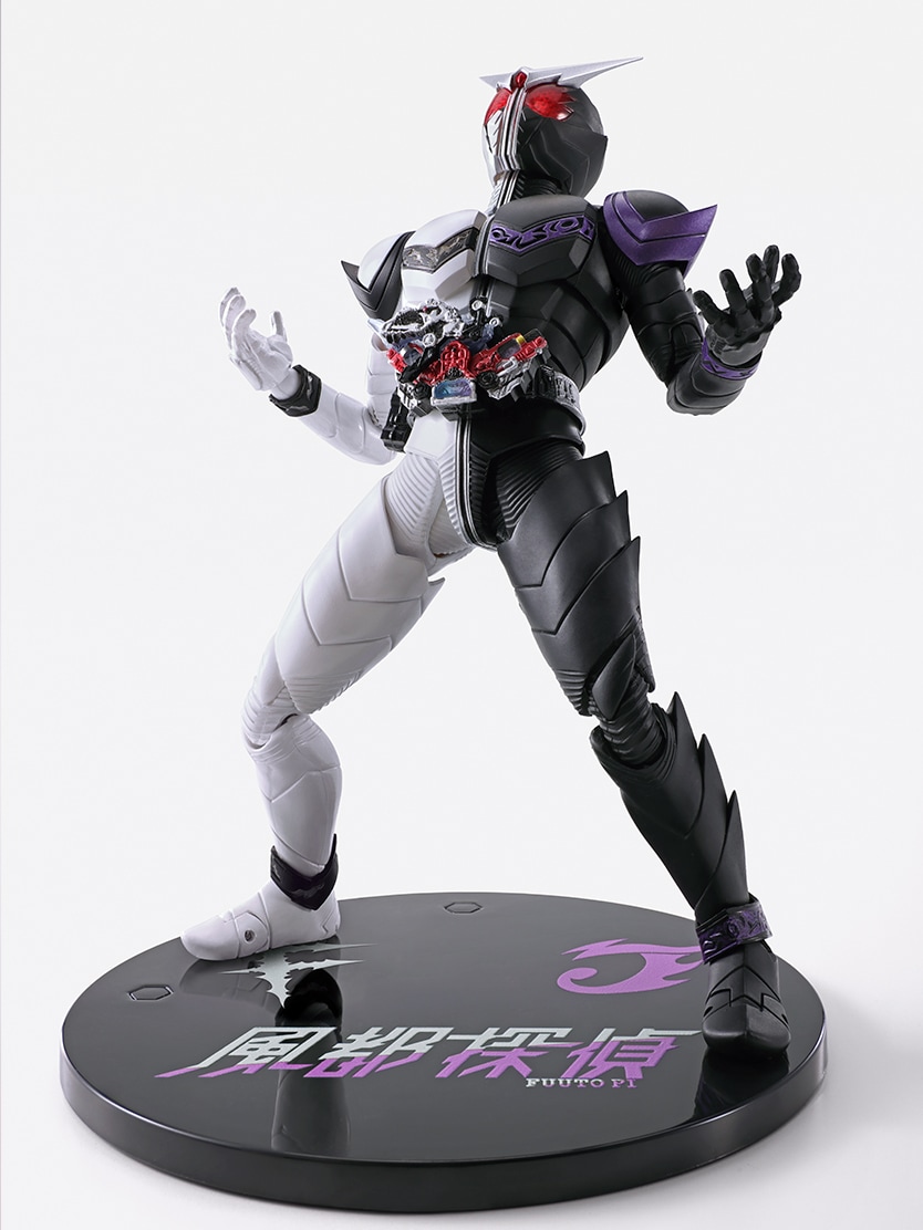 S.H.Figuarts（真骨彫製法） 仮面ライダーW ファングジョーカー