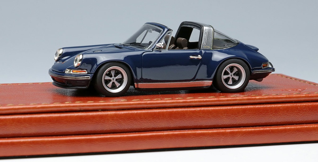 ミニカー　1/64 Singer 911 (964) Targa(ダークブルー) [TM002F] Singer 911 (964) Targa Dark Blue (Diecast Car) - HobbySearch