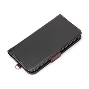 �o�f�`�biPhone15 Plus�i6.7inch/2��j�p �t���b�v�J�o�[�i�u���b�N�j�bPG-23CFP02BK