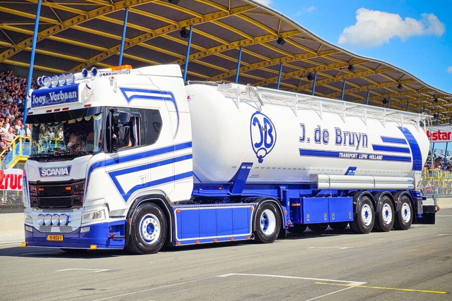 1/50 Joey Verbaan SCANIA R HIGHLINE CR20H 4X2 TIPPER BULK 1/50 Joey Verbaan SCANIA R HIGHLINE CR20H 4X2 TIPPER BULK