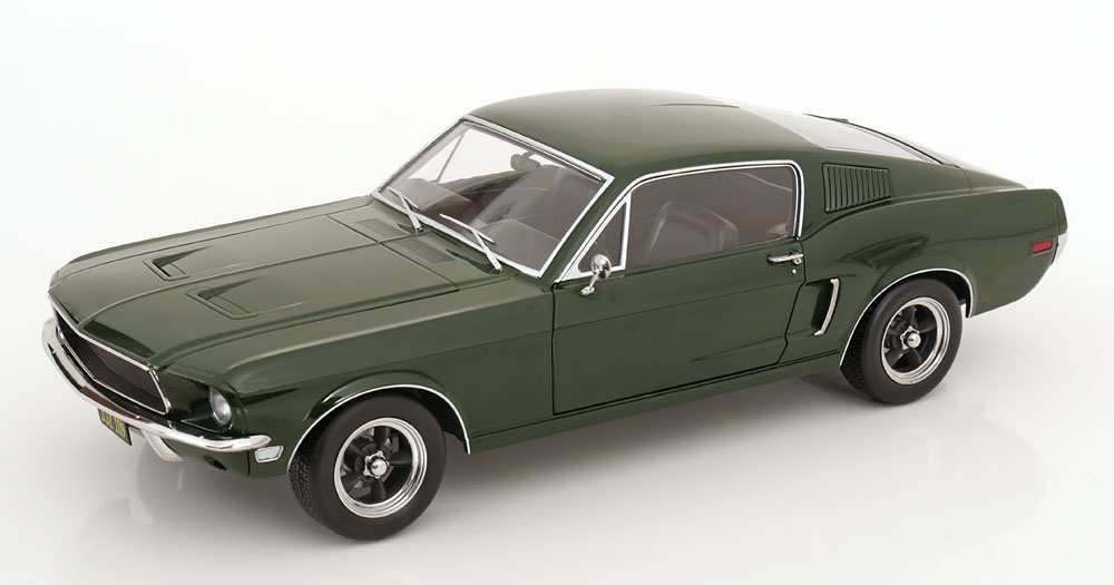 1/18 KK-Scale フォード トランジット ドイツ消防隊車両