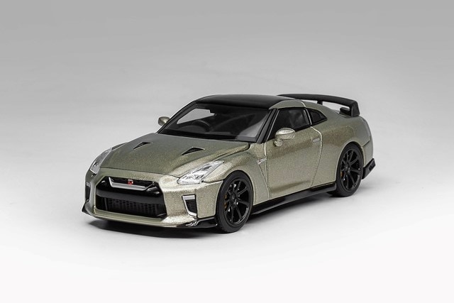 1/64 日産 GT-R (R35) Track Edition Engineered By NISMO T