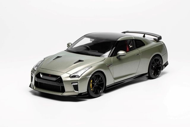 イグニッションモデル 1/18 V-spec ミレニアムジェイド　おまけ付き イグニッションモデル 1/18 V-spec ミレニアムジェイド おまけ付き