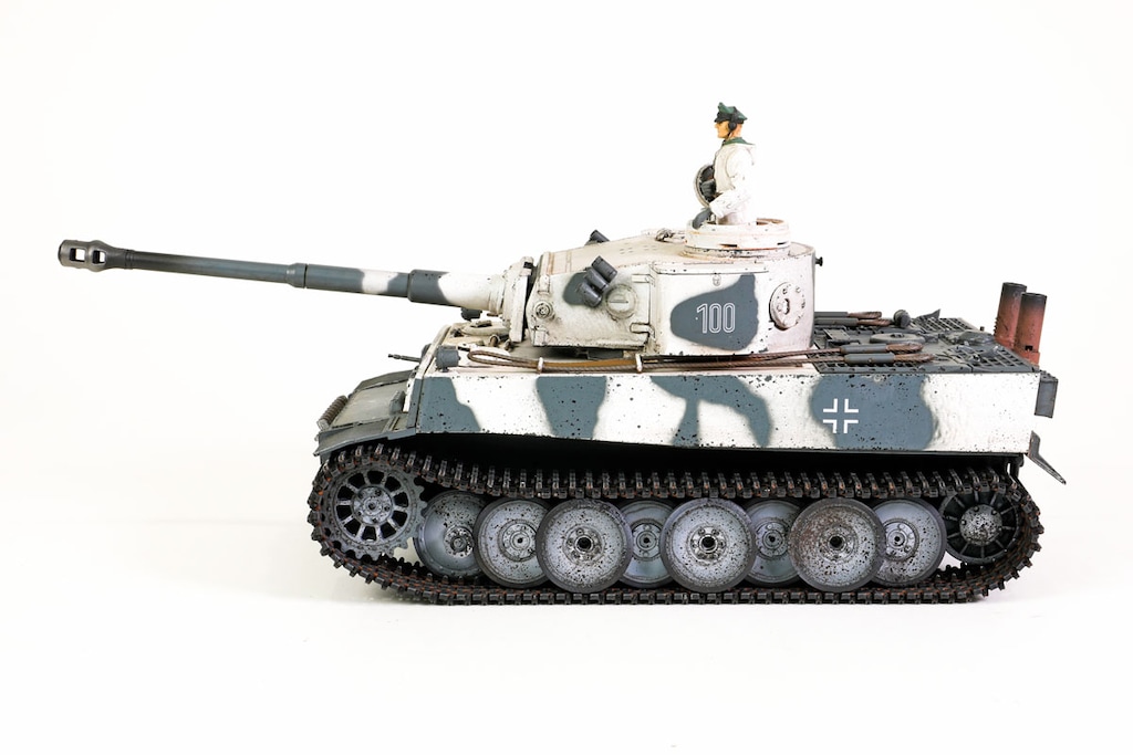 ungaroです　　P,Doi　tung　ドイトン希少株分け品 1/32 ドイツ軍重戦車ティーガーI極初期型 第502重戦車大隊