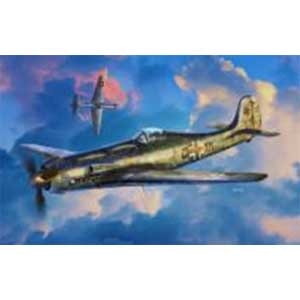 1/32 フォッケウルフTA-152C-1【PCM32014】