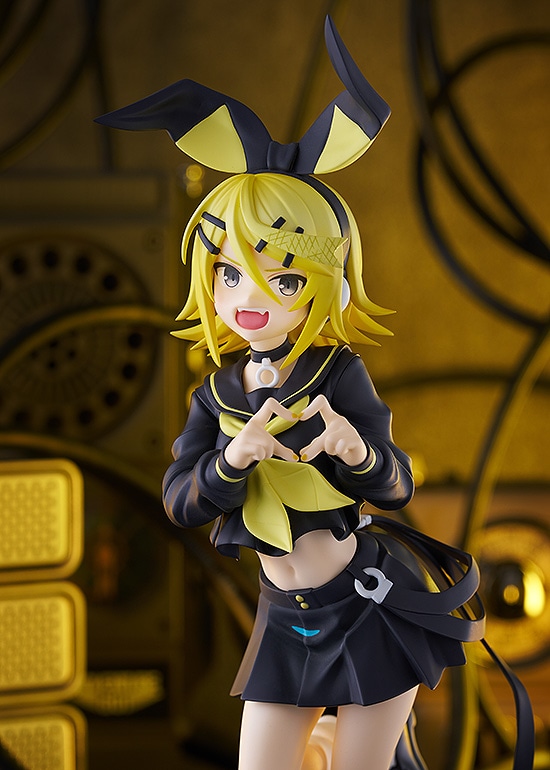 【未開封】 グッドスマイルカンパニー 鏡音レン フィギュア Amazon.co.jp: キャラクターボーカルシリーズ02 鏡音レン (1/8