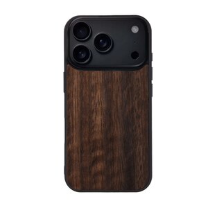 Man��Wood�biPhone 17 Pro�p �V�R�؃P�[�X�iKoala�j�bI28096I17PR