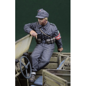 D-Day Miniature Studio�b1/35 WWII �h�C�c �q�g���[���[�Q���g�̏��N �h�C�c1945�yDD35234�z�bDD35234 WWII ��װհ����ɼ���� �޲�1945