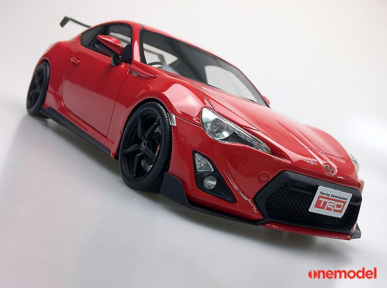 Amazon | TOYOTA特注 1/18 トヨタ アバロン (ホワイト) 2018