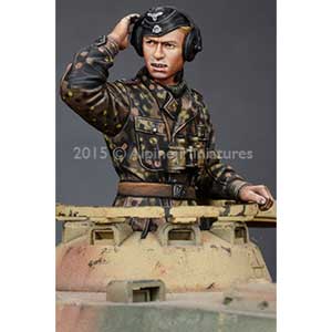 NEW ITEM】実物 Waffen SS の迷彩服上下セットを追加しました