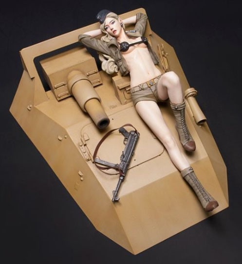1/12 A-10 サンダーボルトII バルキリー アーシュニ・フェア 1/12 A-10 サンダーボルトII バルキリー アーシュニ・フェア