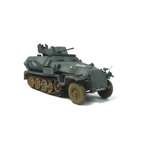1/35 Sd.Kfz.251/17 Ausf.C 2cm対空砲搭載型【FV35118】