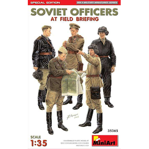 1/35 ソビエト士官 現場会議をする士官 5体セット特別版【MA35365】