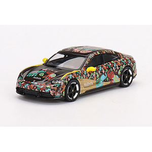 1/64 ポルシェ タイカン ターボ S NaRaYa(右ハンドル)【MGT00399-R】