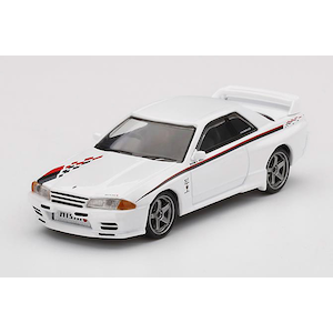 1/64 Nissan GT-R R32 Nismo S-Tune ホワイト(右ハンドル)【MGT00106-R】