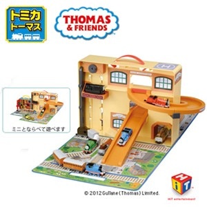 トミカトーマス おでかけプレイバッグ