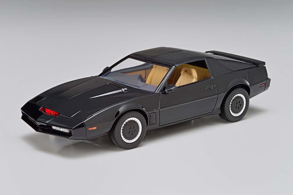 ナイトライダー K.I.T.T. KR-07 シーズン4 Aoshima KR-07 Knight Rider 2000 KITT Season IV 1/24 Scale