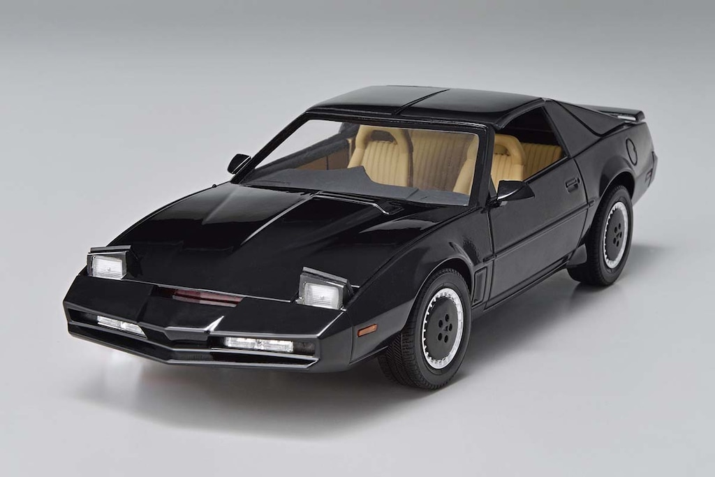 ナイトライダー K.I.T.T. KR-07 シーズン4 再生産】1/24 ムービーメカ No.KR-07 ナイトライダー ナイト2000