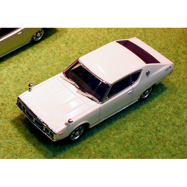 アオシマ43/1スケールケンメリスカイライン2000GT （DISM