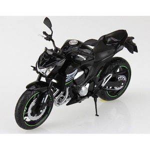 1/12 完成品バイク Kawasaki Z800 ブラック【85660】
