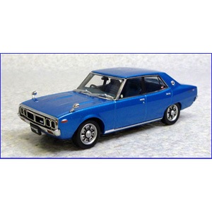 【中古】1/43 ｱｵｼﾏ GC110 ｽｶｲﾗｲﾝ (ﾖﾝﾒﾘ) 2000GT 前期型 (ﾌﾞﾙｰﾒﾀﾘｯｸ)[91][240091384577] GC110 スカイライン (ヨンメリ) 2000GT 前期型 (ブルー