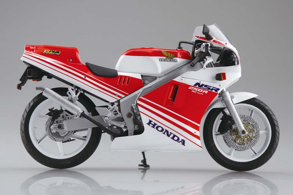 1/12 完成品バイク Honda NSR250R '88 ファイティングレッド