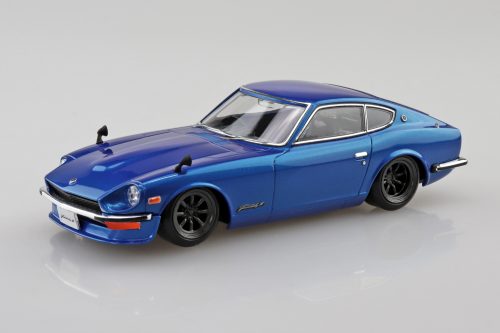 爆売り！ 1/32 楽プラ スナップキット No.15CU-BE ニッサン S30 自動車