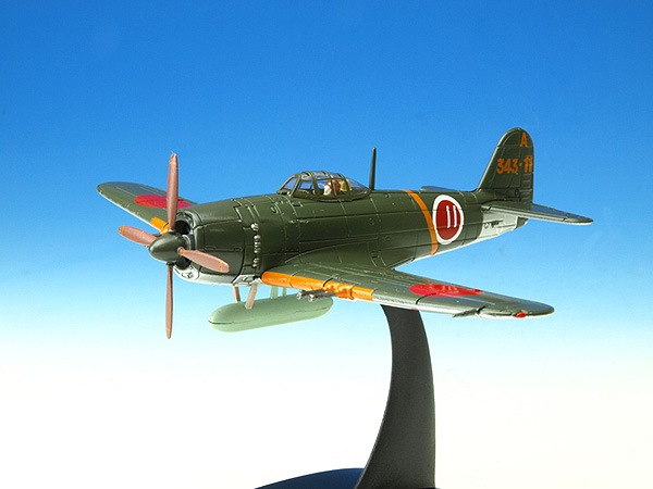 紫電改 アオシマの新キットシリーズ「1/72 航空機」に「紫電」2種と