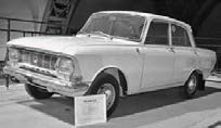 ミニカー　1/18 モスクヴィッチ 412 Square Frontlights 1971(イエロー) [PCL47097] 1/18 モスクヴィッチ 412 Square Frontlights 1971 イエロー