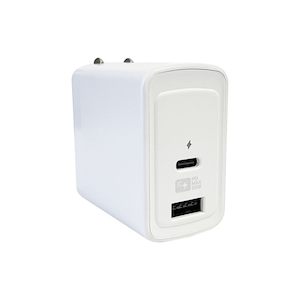 �J�V�����bPD65W�Ή� Type-C1�|�[�g/USB1�|�[�g AC�[�d�� �������� ���o�[�V�u���i�z���C�g�j�bAC-050