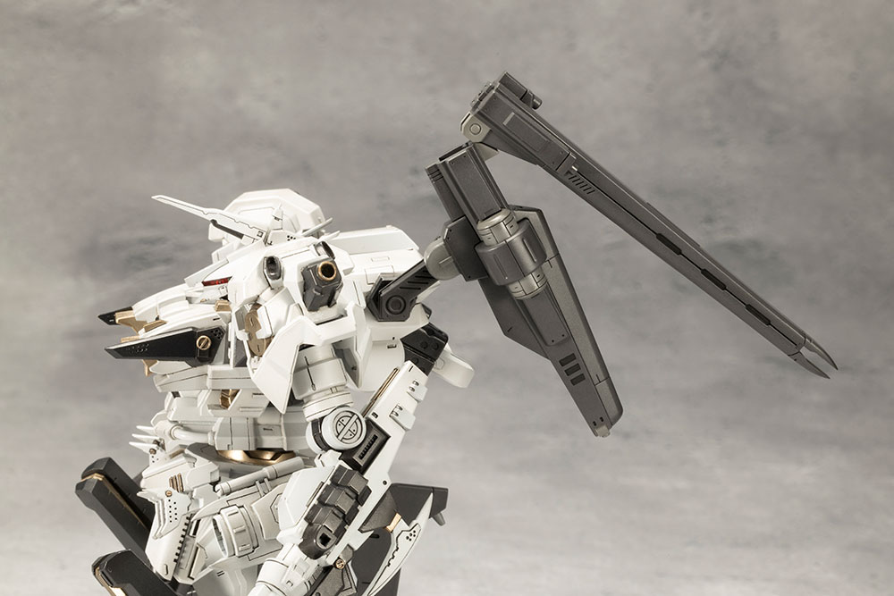 1/72 ローゼンタール CR-HOGIRE ノブリス・オブリージュ