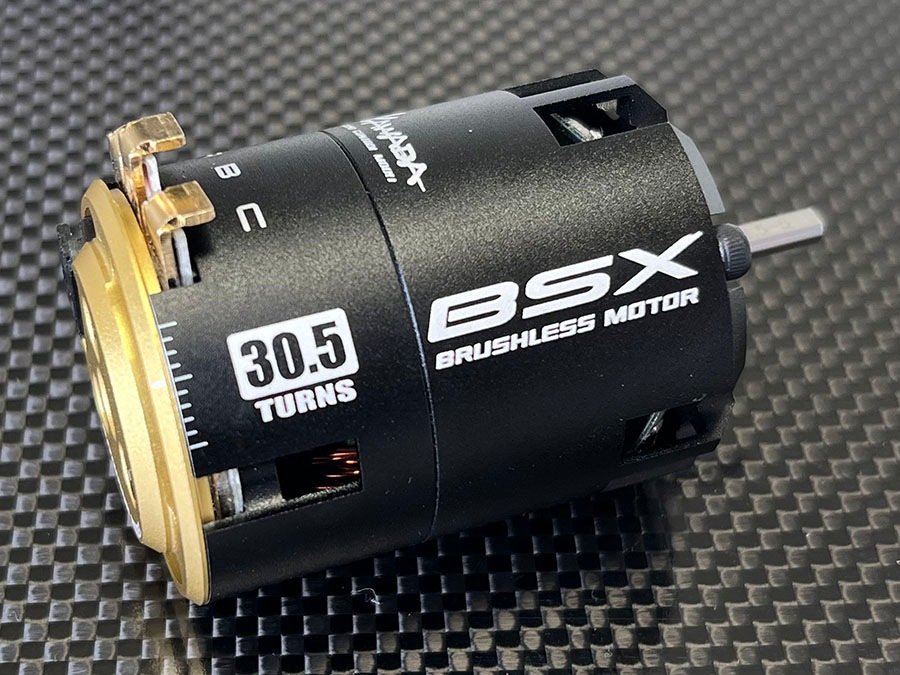 BSXブラシレスモーター30.5T