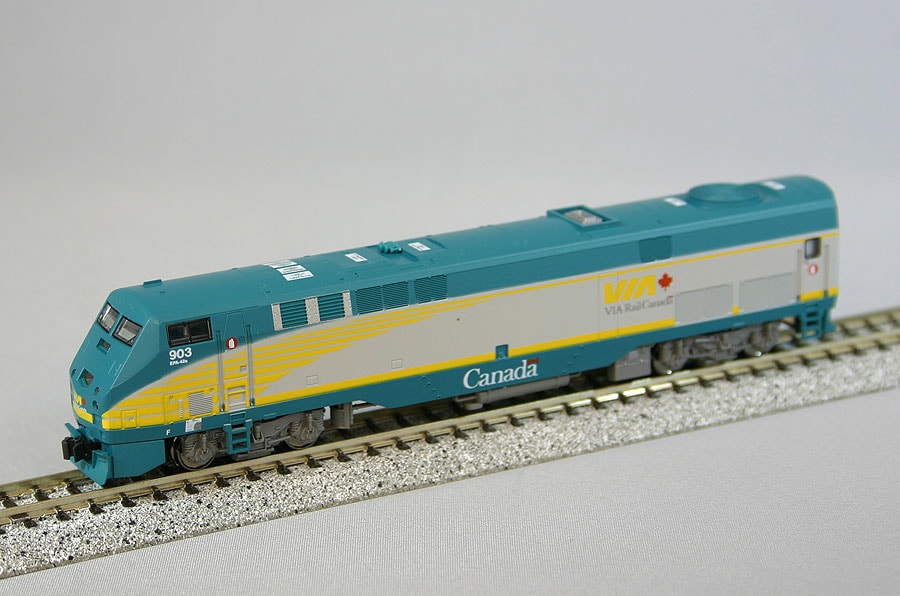 N) 176-6007 GE P42ディーゼル機関車「Genesis」 VIA Rail