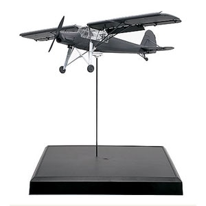 1/48 Fi156C シュトルヒ 飛行状態ディスプレイセット 【12620】