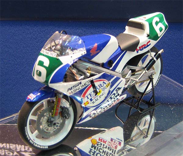 1/12 AJINOMOTO Honda NSR250'90 【14110】 | Joshin webショップ 通販