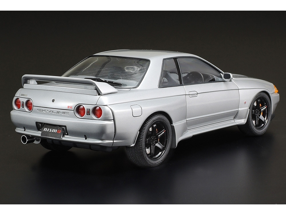 1/24 タミヤ スカイライン r32 gt-r 完成品 タミヤ 1/24 スポーツカーシリーズ NISSAN スカイラインGT-R