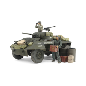 1/35 アメリカ軽装甲車 M8 グレイハウンド 前線偵察セット【25196】