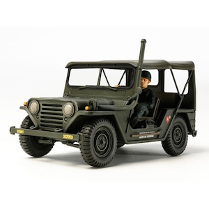 �^�~���b1/35 �A�����J M151A1�g�x�g�i���푈�h�y35334�z�b��� 35334 ��ضM151A1 ����Ѿݿ�