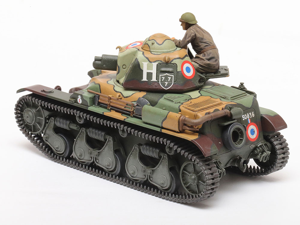 1/35 ミリタリーミニチュアシリーズ No.373 1/35 フランス軽戦車