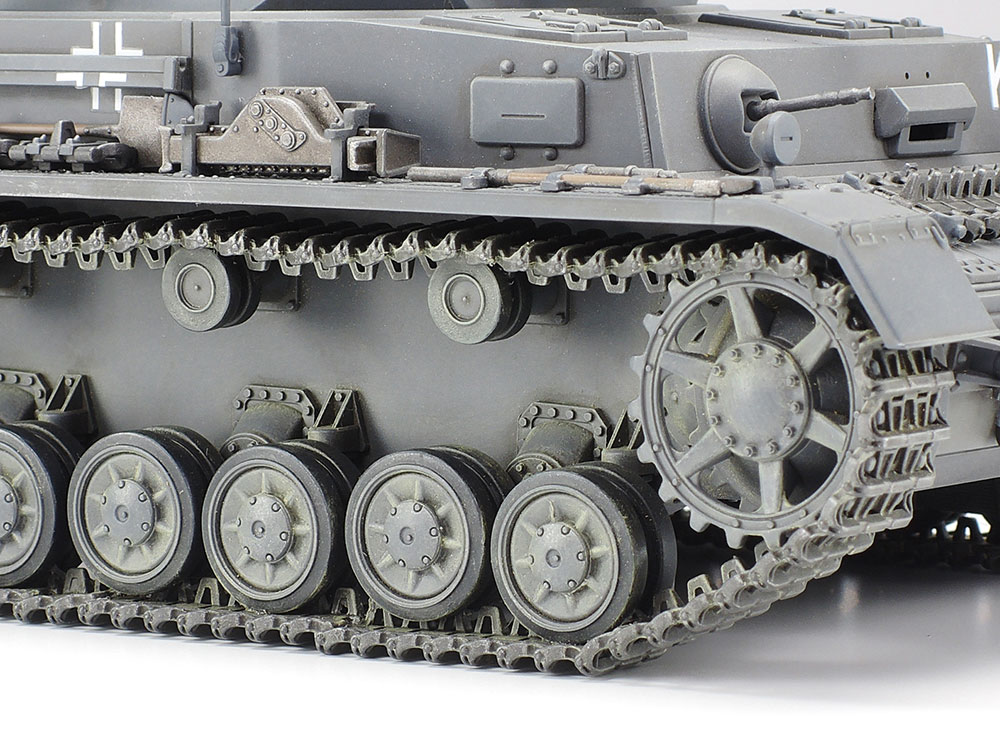 タミヤ 1/35 ミリタリーミニチュアシリーズ 4号戦車J型 プラモデル タミヤ 1/35 ミリタリーミニチュアシリーズ ドイツ IV号戦車 J型