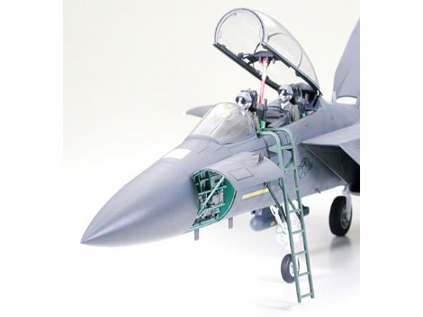 タミヤ　ボーイング　F-15E　ストライクイーグル　バンカーバスター　1/32 タミヤ 1/32 エアークラフトシリーズ F-15E ストライクイーグル