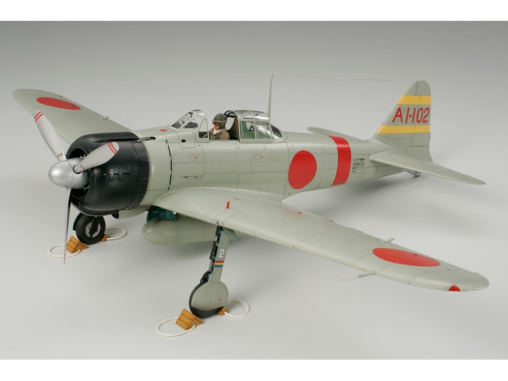 V-128 坂井三郎搭乗機】1/32完成品 零式艦上戦闘機21型 - プラモデル