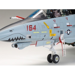 タミヤ 1／ 48 グラマン F-14D トムキャット61118プラモデル 1/48 グラマン F-14D トムキャット: スケールモデル｜TAMIYA