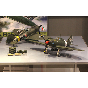 �^�~���b1/48 �C�^���A��R ���W�A�[�l Re2002�i�X�P�[������j�y89787�z�bT 89787 ڼޱ-� Re2002