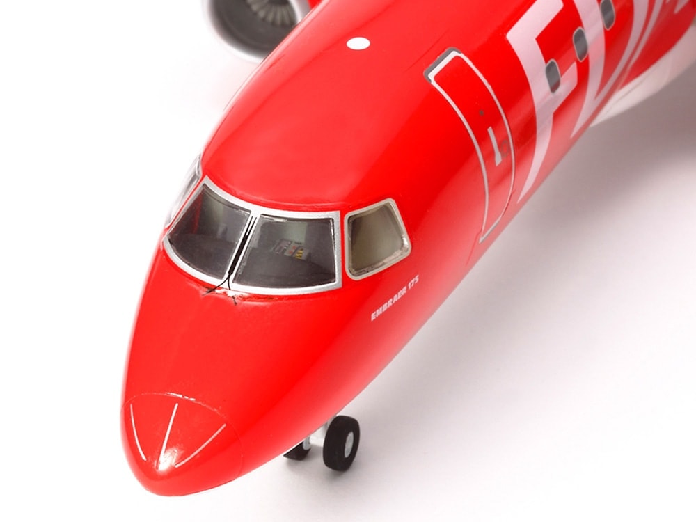 1/100FDAフジドリームエアラインズ エンブラエル175 完成品 タミヤ 1/100 エアークラフトシリーズ フジドリームエアラインズ