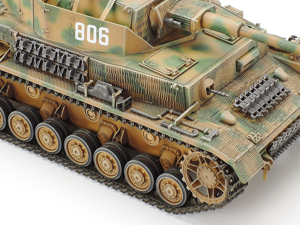 ドイツ4号戦車F2型　ラジオコントロール1/15 Amazon | 1/15 ラジオコントロール専用ドイツ4号戦車F2型